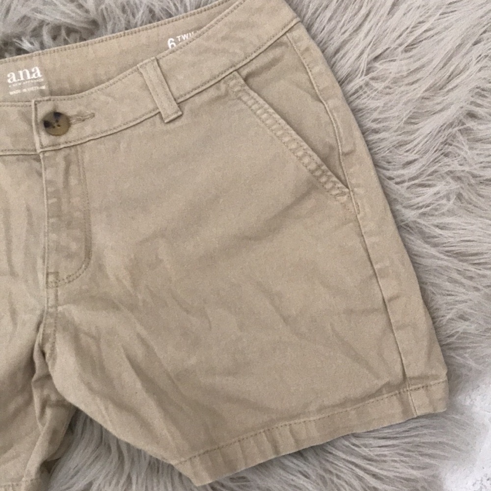 ❤️3X20 a.n.a Twill Shorts Women's Tan Chino Shorts | 6 - Picture 4 of 12